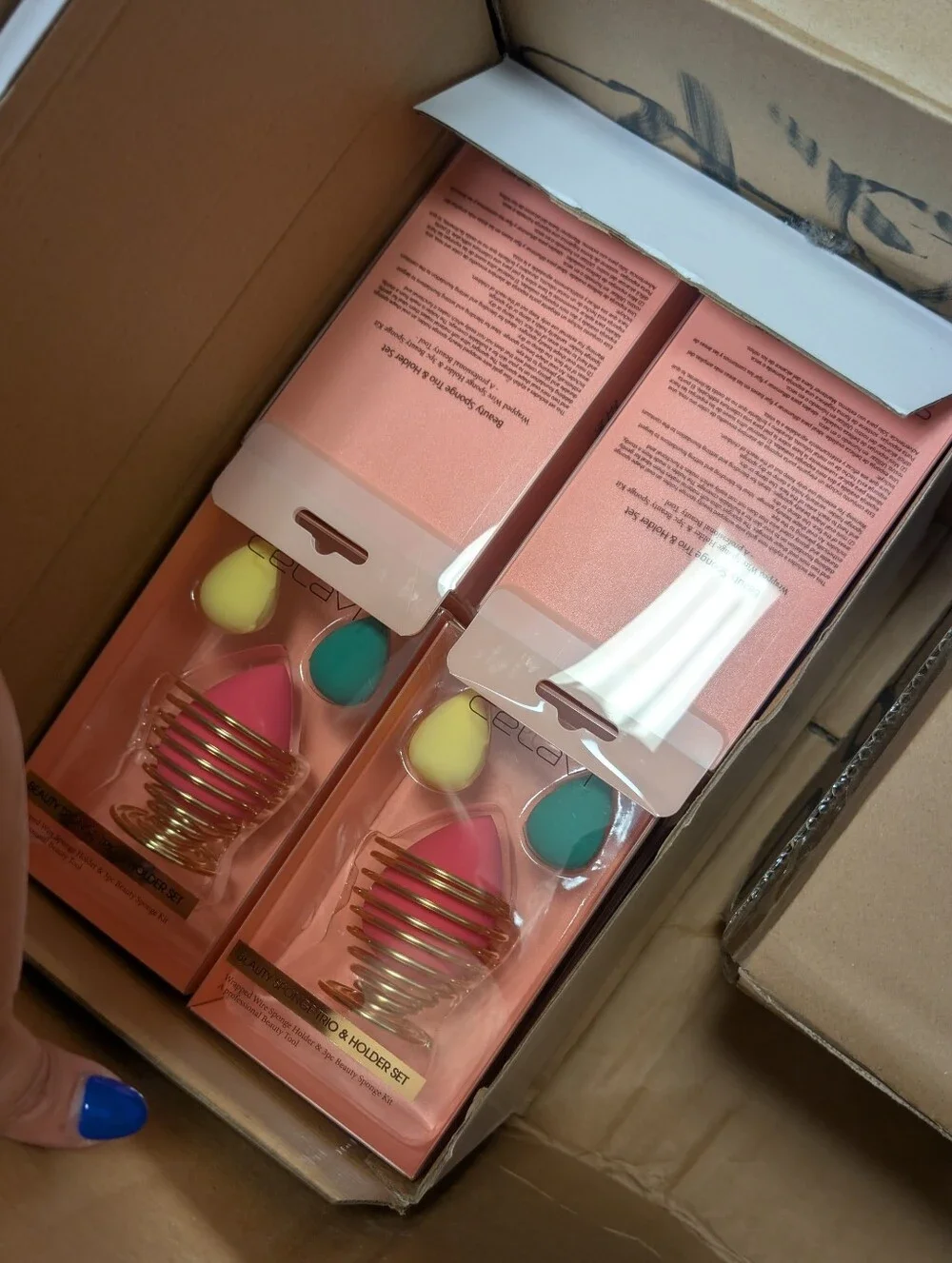 Celavi Beauty Sponge Trio & Gold Holder Set NWT Makeup Blender Set